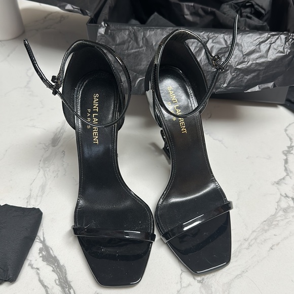 OPYUM SANDALS IN PATENT LEATHER WITH BLACK HEEL - Picture 3 of 11